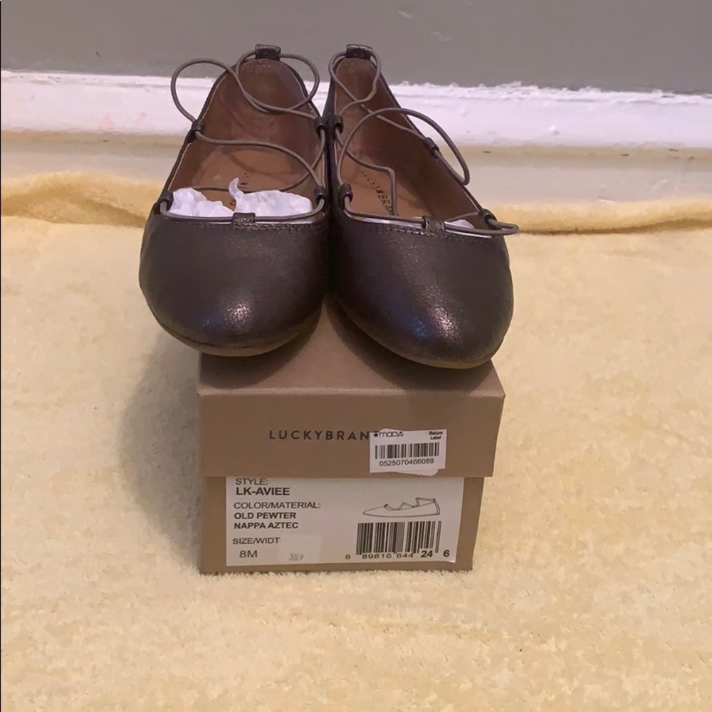 Women shoes